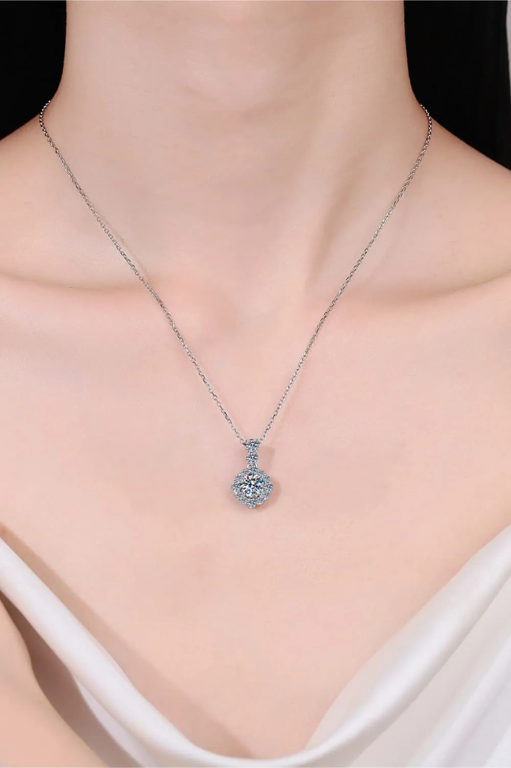 *APP EXCLUSIVE* 1 Carat Moissanite 925 Sterling Silver Necklace