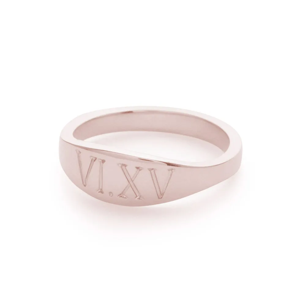 Band Signet Ring in Rose Gold