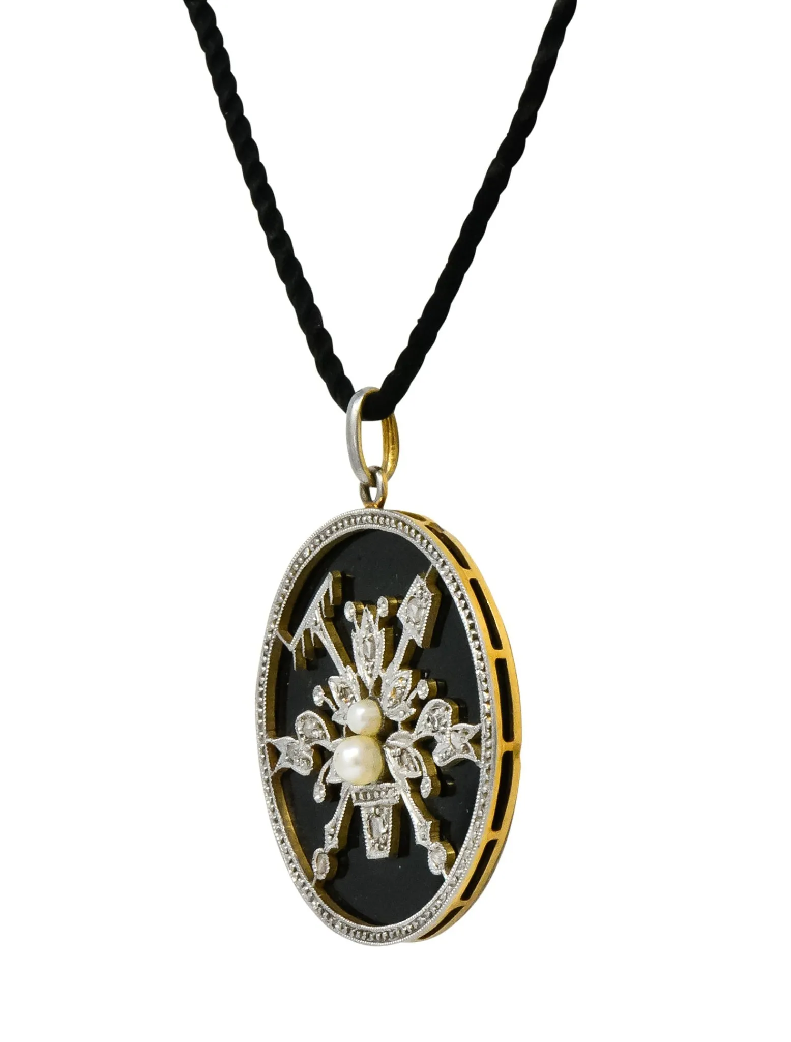 Belle Époque Diamond Onyx Platinum-Topped 18 Karat Gold French Flower Garden Pendant Necklace