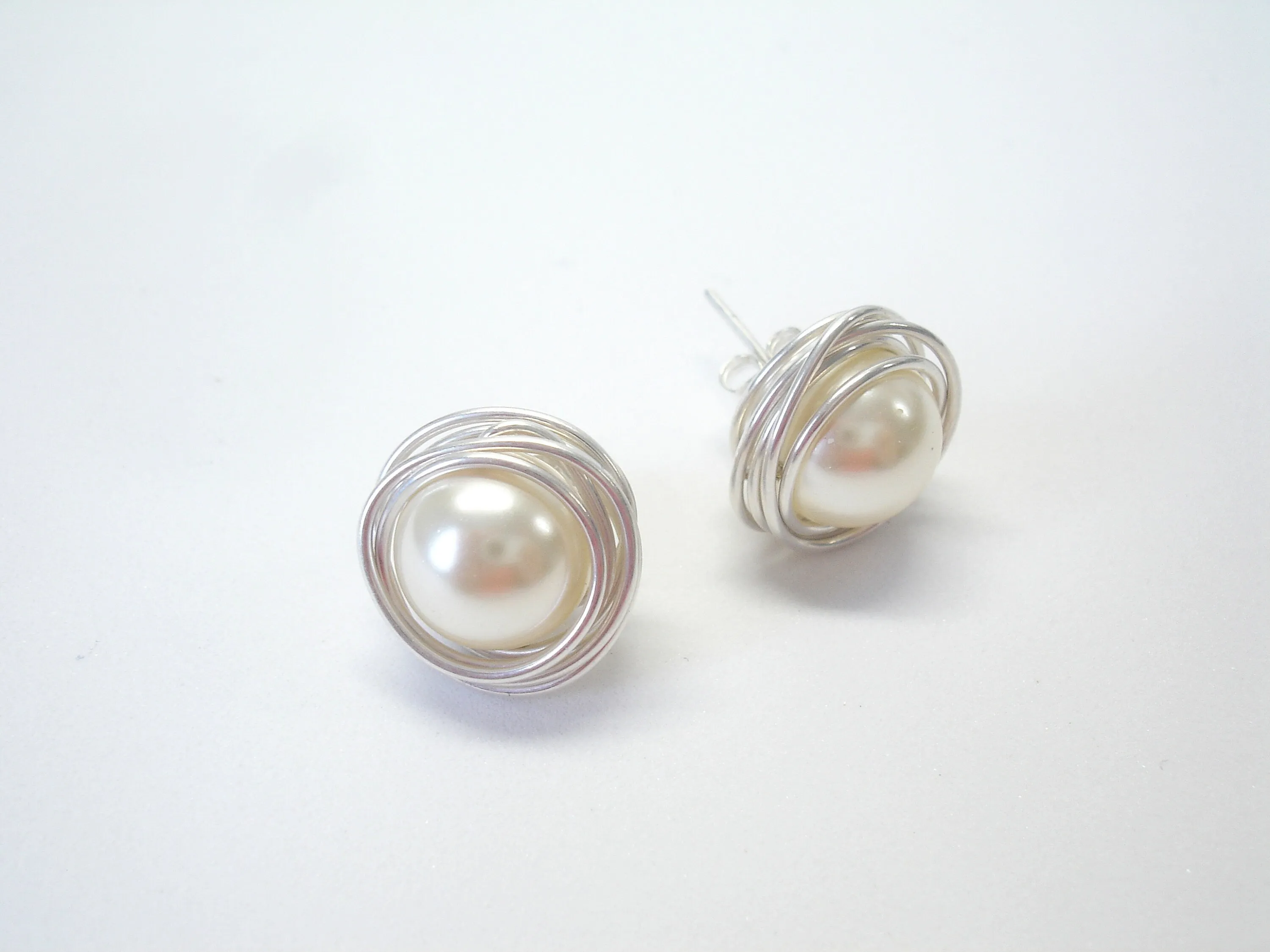 Bridesmaid gift. Silver earrings. Stud earrings. Gift for her. Rose quartz earrings. Bridesmaid earrings. Pink earrings