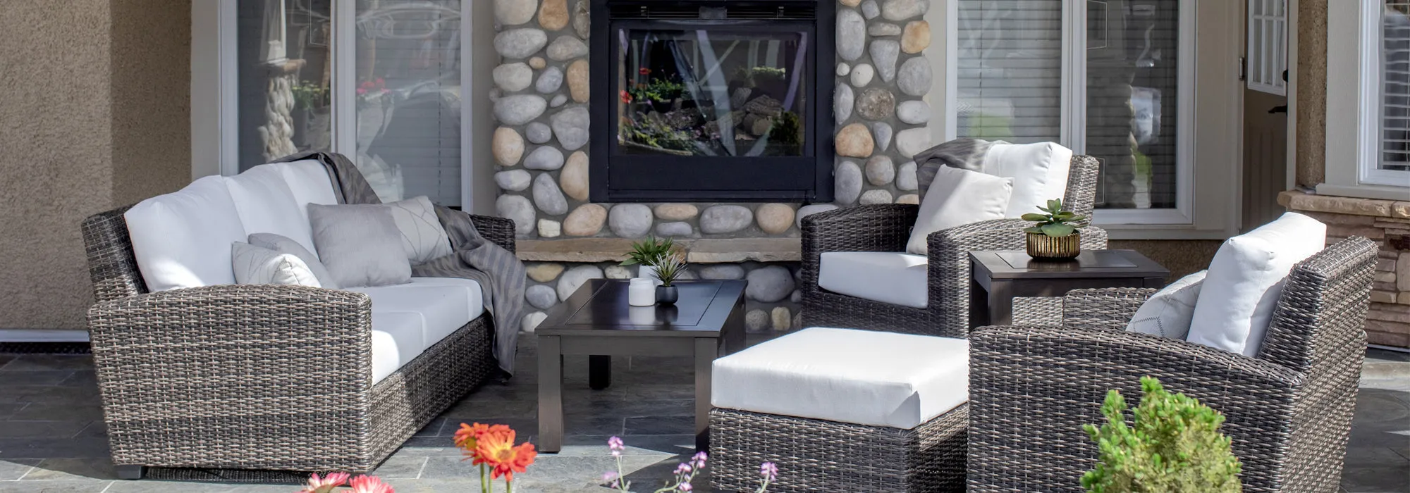 Coral Gables Loveseat