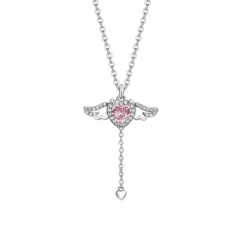 Female With Hearts Zircon Romantic Angel Clavicle Chain