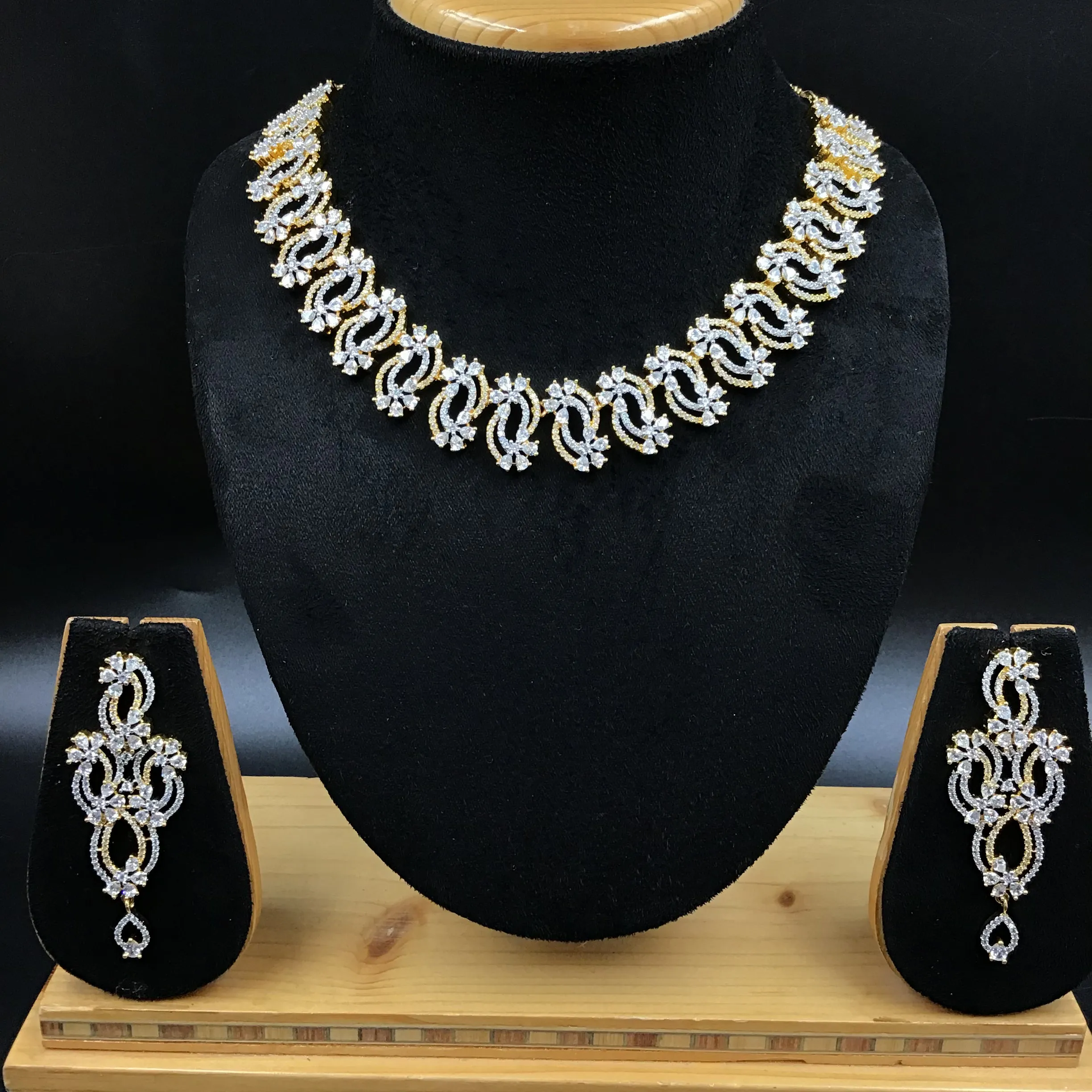 Gold Zircon/AD Necklace Set 13025-9736
