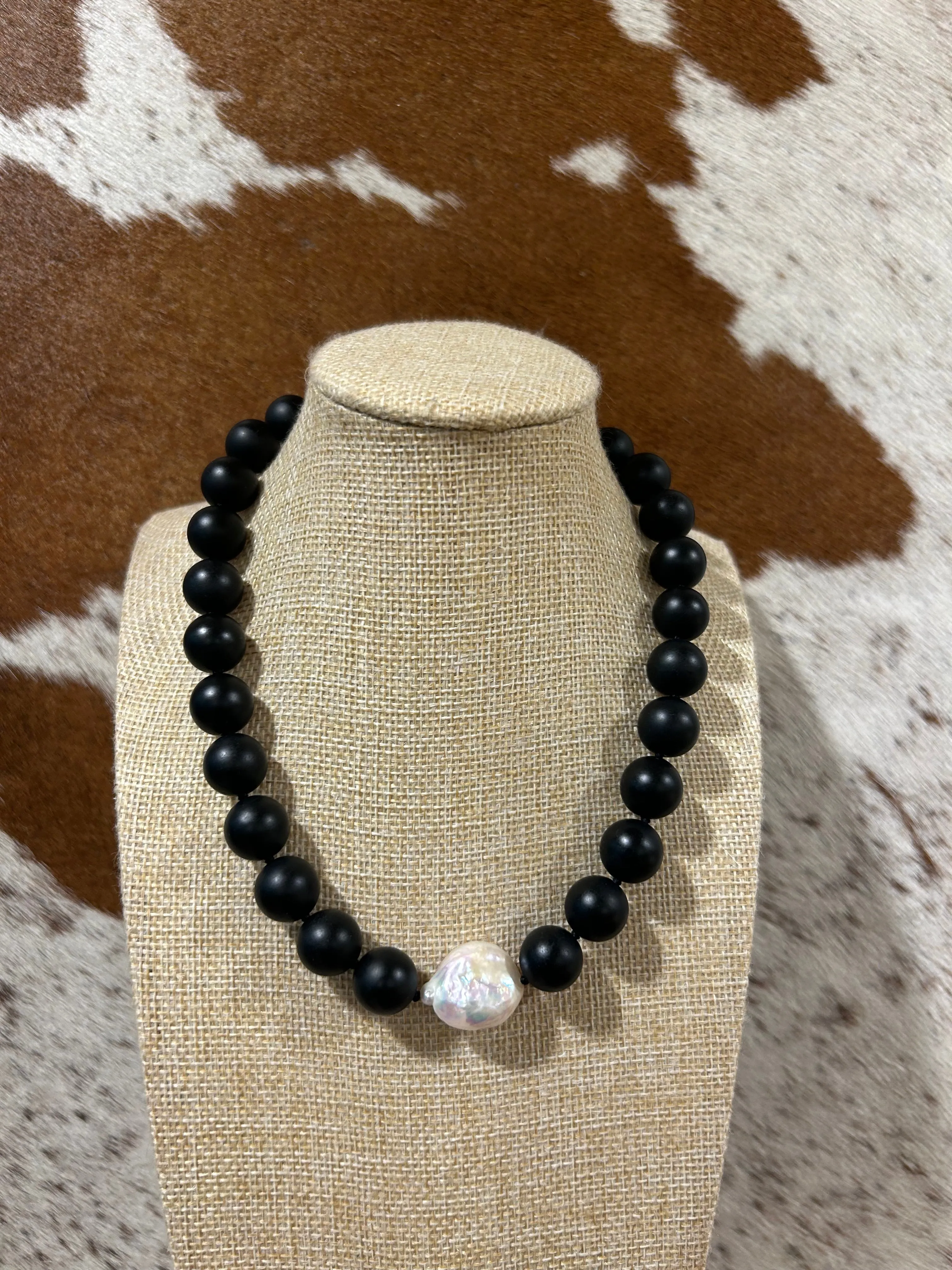 Onyx and Freshwater Pearl Necklace #OFP