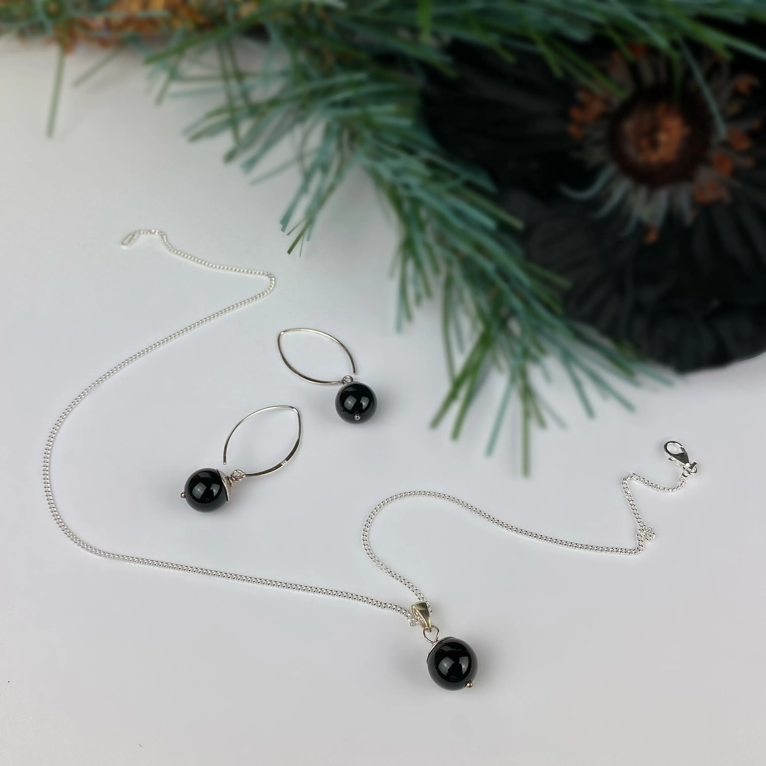 Pop of Onyx