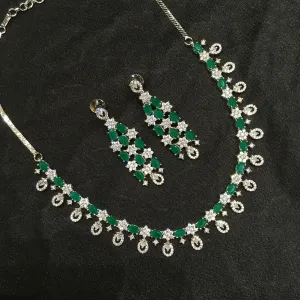 Round Neck Zircon/AD Necklace Set 5928-69