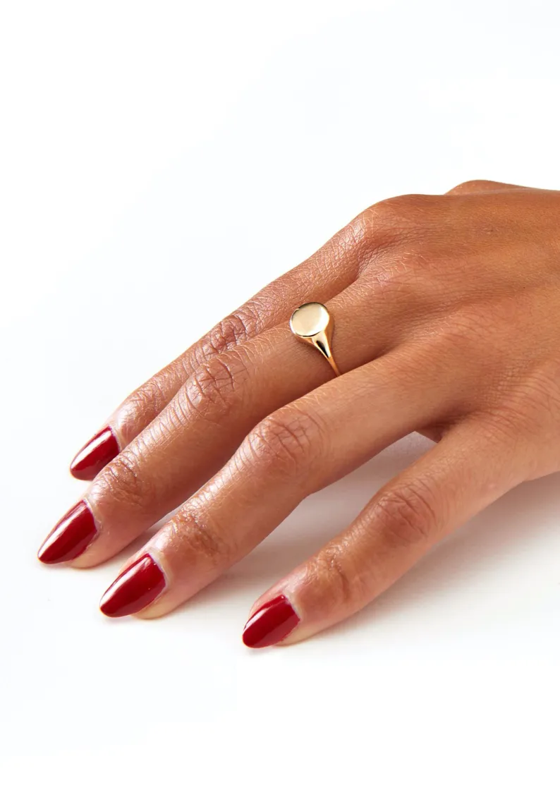 Round Signet Ring