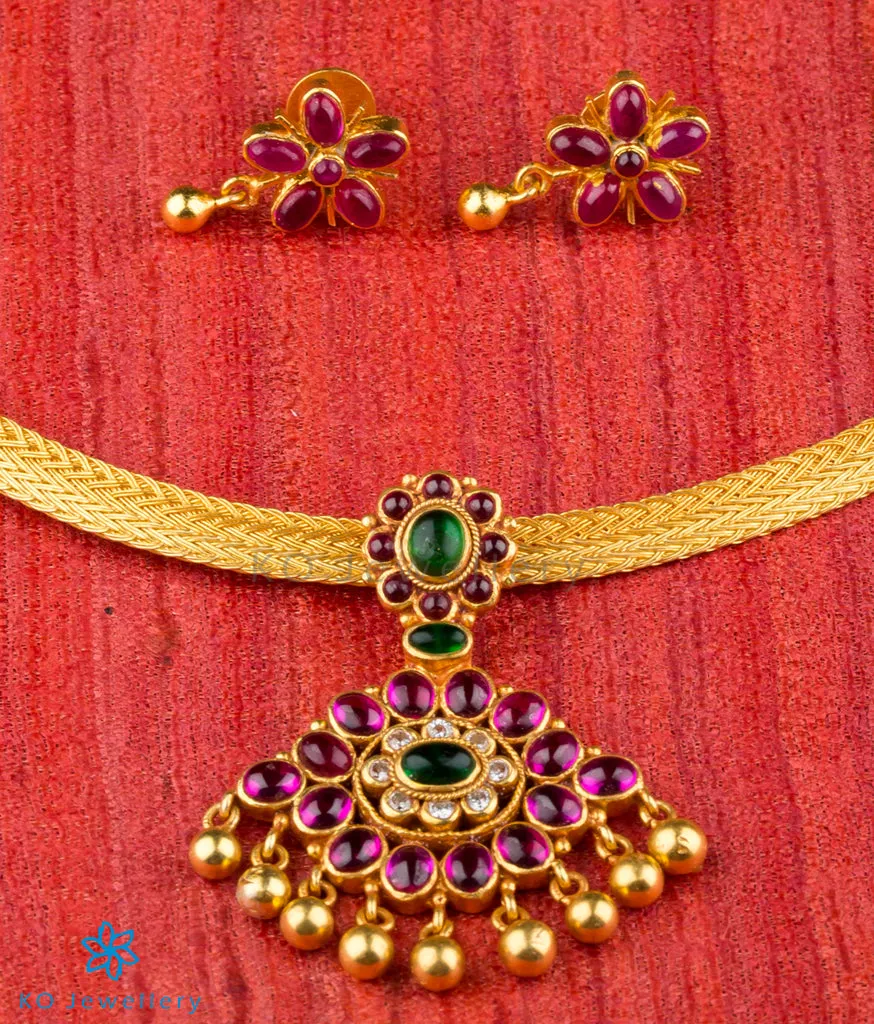 The Advaya Silver Kempu Pendant