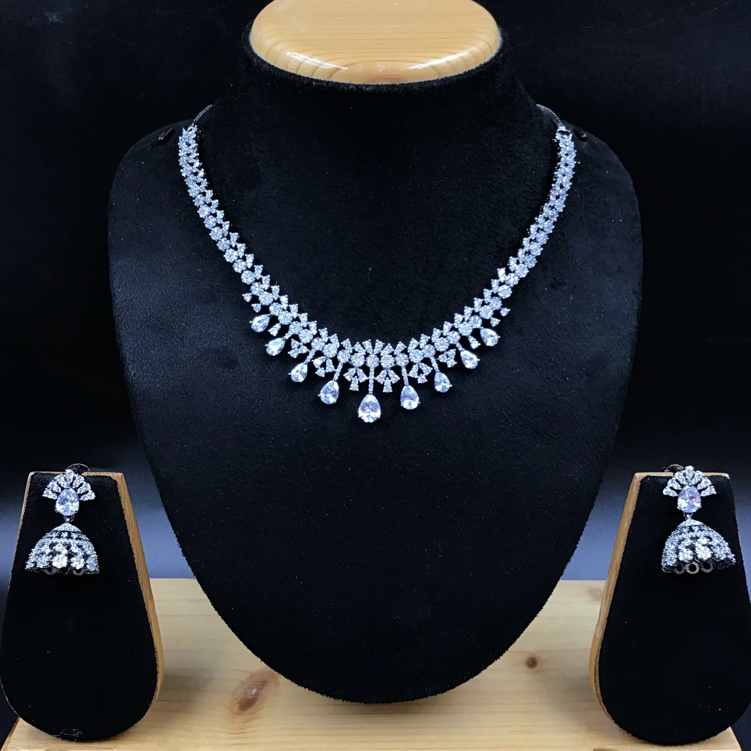 Zircon/AD Necklace Set 16625-3772